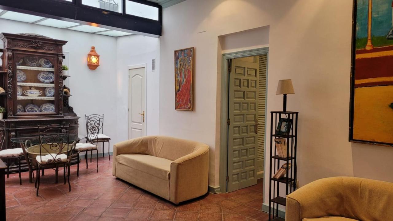 Apartamentos Boutique Vida Севилья Экстерьер фото